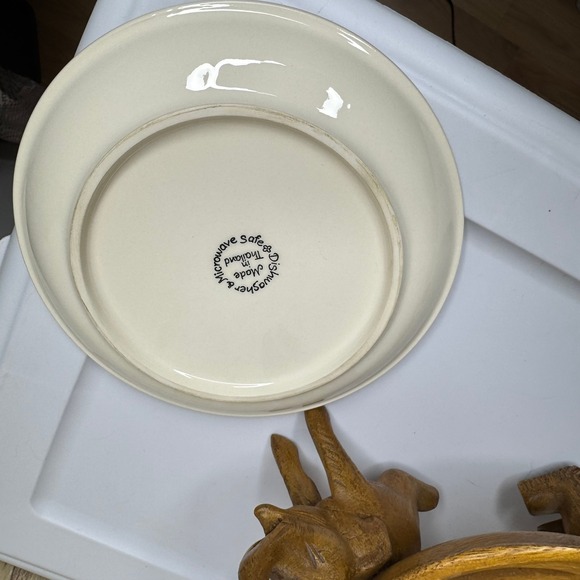 Vintage Wooden Elephant Serving Tray with Cream Ceramic Insert Dish Thailand - Picture 2 of 10